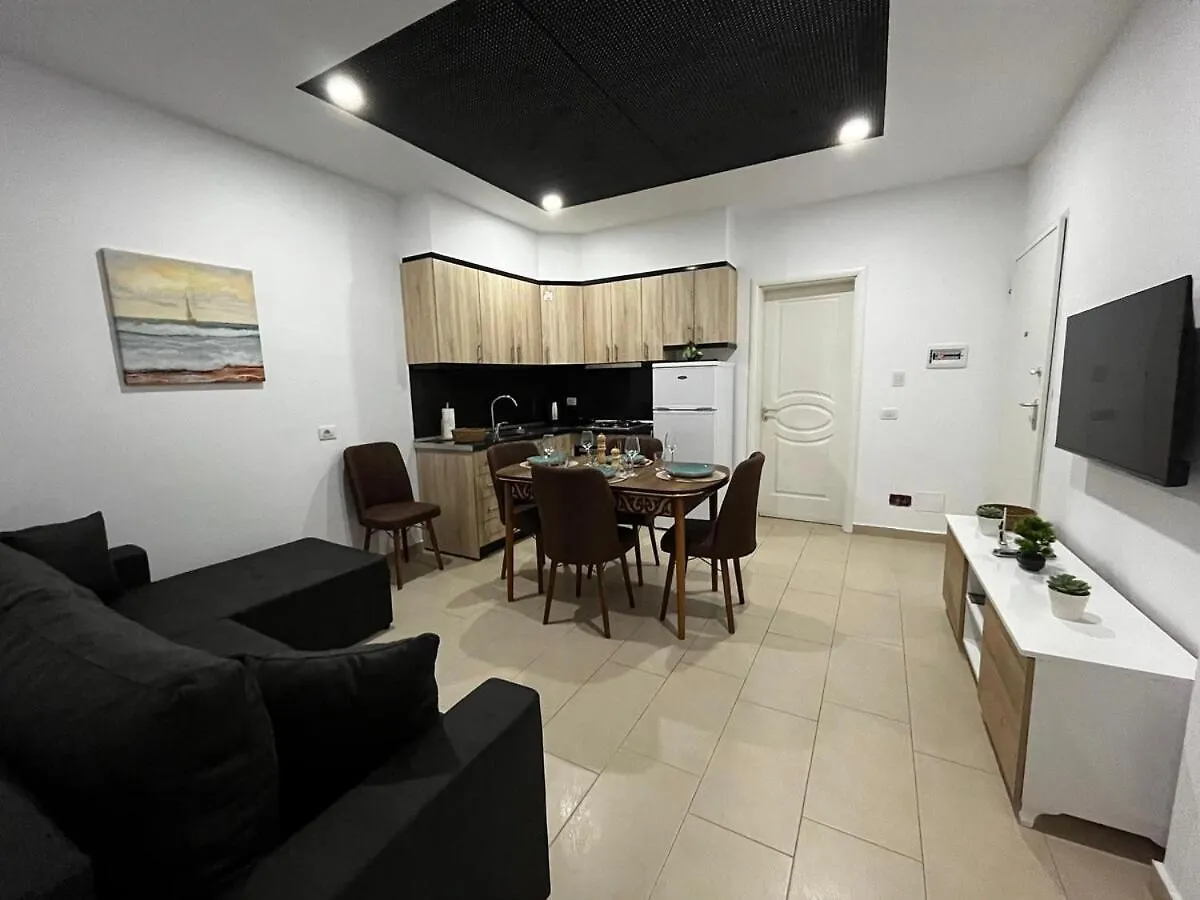 גולם Cactus Apartment אלבניה
